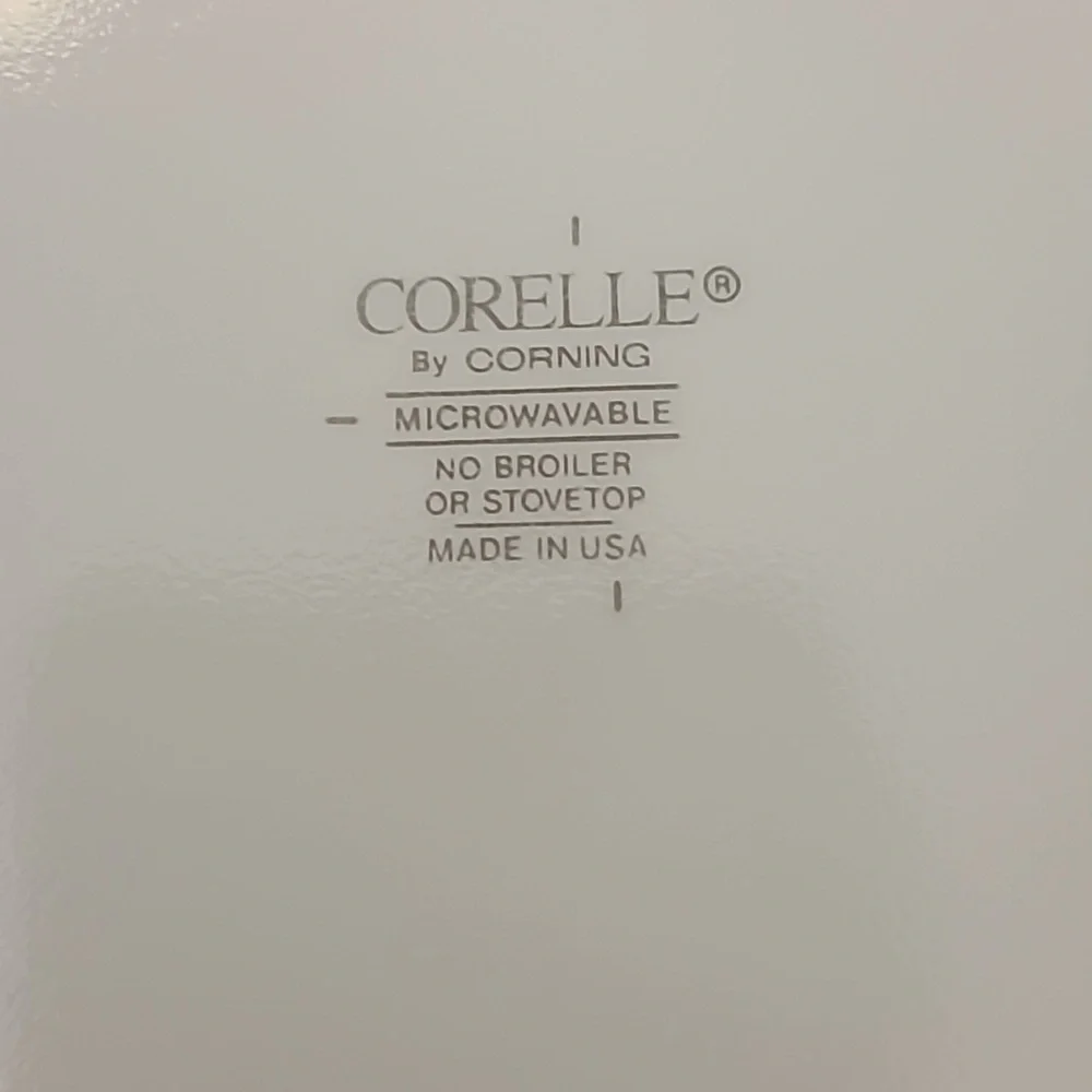Corelli by Corning 10 in dinner plate Made in the USA Set of 4